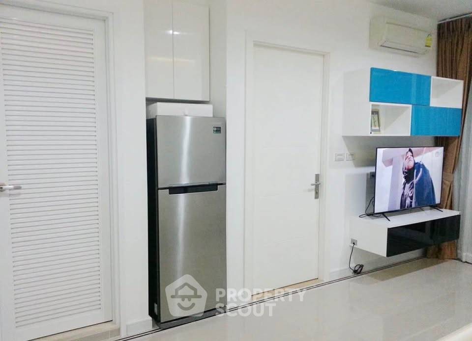 picture 1-BR Condo at T.c. Green Rama 9 near MRT Phra Ram 9 (ID 2964370) - 3/9
