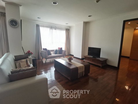 3-BR Condo at The Lanai Sathorn near MRT Khlong Toei (ID 515309)
