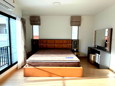Houses for rent Wang Thonglang : [RENT] HST0113  | The Connect Up 3 Ladprao 126      (ID with @in front, LINE ID:  @idhomeland)