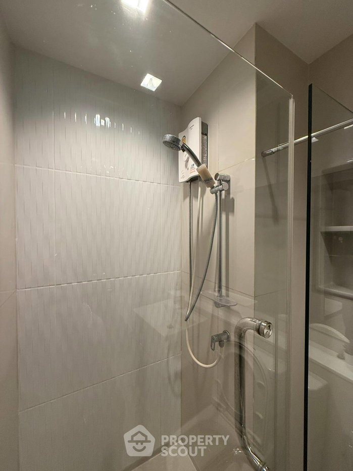 picture 1-BR Condo at Life Asoke - Rama 9 near MRT Phra Ram 9 (ID 2485695) - 12/14