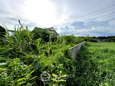 Land for sale วิทยาลัยเทคนิคกาญจนาภิเษกมหานคร : 604 m² Land for Sale in Lam Prathew (ID 2961265)