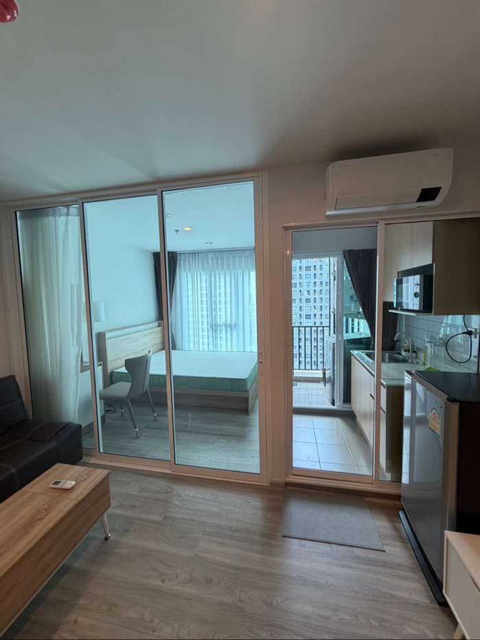 รูป S107 ให้เช่าคอนโด Regent home bangna (รีเจ้นท์ โฮม บางนา) ใกล้ BTS บางนา เฟอร์นิเจอร์ และ เครื่องใช้ไฟฟ้าครบ พร้อมเข้าอยู่ - รูปที่ 2/13