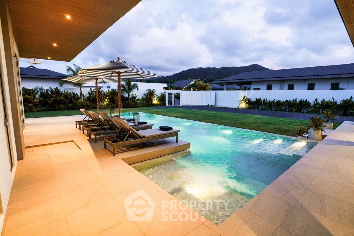 รูป วิลล่า 3-ห้องนอน ใกล้ บางโจ (ID 1543848) - รูปที่ 39/46