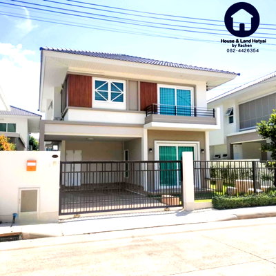 Houses for rent Hat Yai Songkhla : For Rent!! 2-story detached house in Palm Springs Parkville, Hat Yai. 4 bedrooms, 3 bathrooms. Beautiful house with complete furnishings