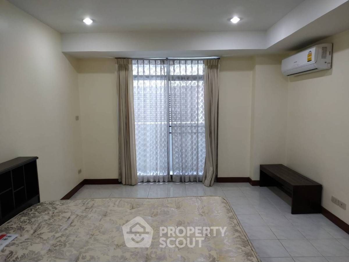 รูป คอนโด 3-ห้องนอน ที่ รอยัล คาสเซอร์ สุขุมวิท ใกล้ BTS พร้อมพงษ์ (ID 882762) - รูปที่ 4/12