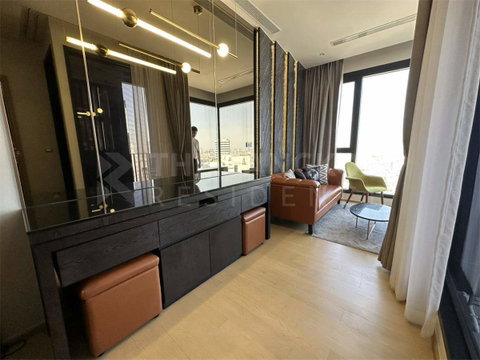 Ashton Asoke-Rama 9 Rare Unit, Good Price near MRT Rama 9 Station