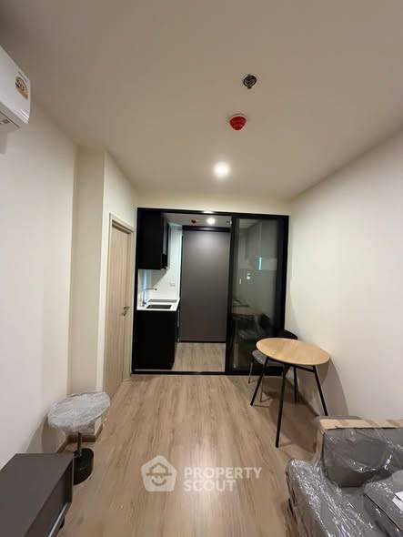 picture 1-BR Condo at Nue District R9 near MRT Phra Ram 9 (ID 2961282) - 1/15