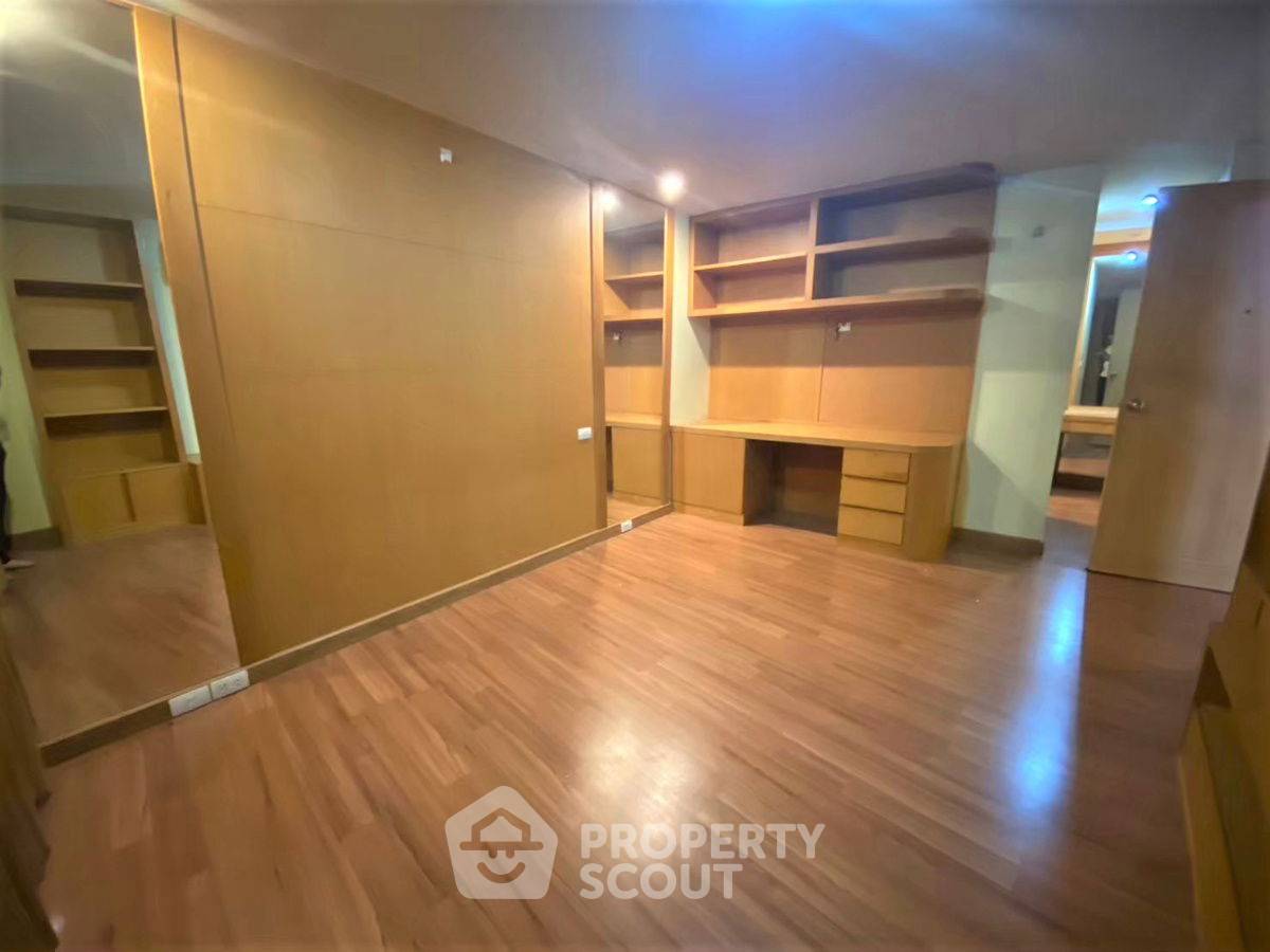 รูป คอนโด 2-ห้องนอน ที่ ฮาร์โมนี ลิฟวิ่ง พหลโยธิน 11 คอนโดมิเนียม ใกล้ BTS สะพานควาย (ID 2386417) - รูปที่ 3/9