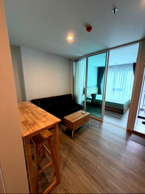 คอนโดให้เช่า : S107 ให้เช่าคอนโด Regent home bangna (รีเจ้นท์ โฮม บางนา) ใกล้ BTS บางนา เฟอร์นิเจอร์ และ เครื่องใช้ไฟฟ้าครบ พร้อมเข้าอยู่