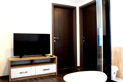 คอนโดให้เช่า : Hot Price for rent The Base Park East  ราคาถูกที่สุด ห้องสวย 🔥