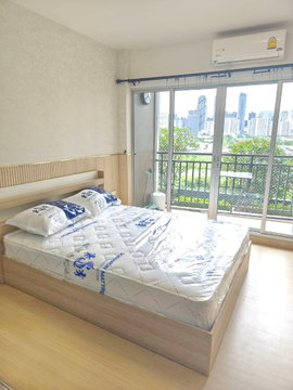 9048, 1 Br. condo for rent at Supalai Veranda Rama 9.