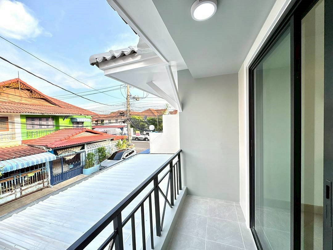 รูป หมู่บ้านพฤกษา 3  ถนนวัดลาดปลาดุก  บางบัวทอง  ทาวน์เฮ้าส์ 3 ห้องนอน  ใกล้เซ็นทรัล เวสเกต - รูปที่ 14/16
