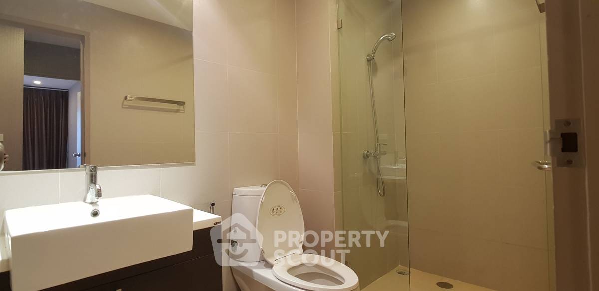 picture 3-BR Condo at Noble Remix near BTS Thong Lor (ID 2519331) - 3/16