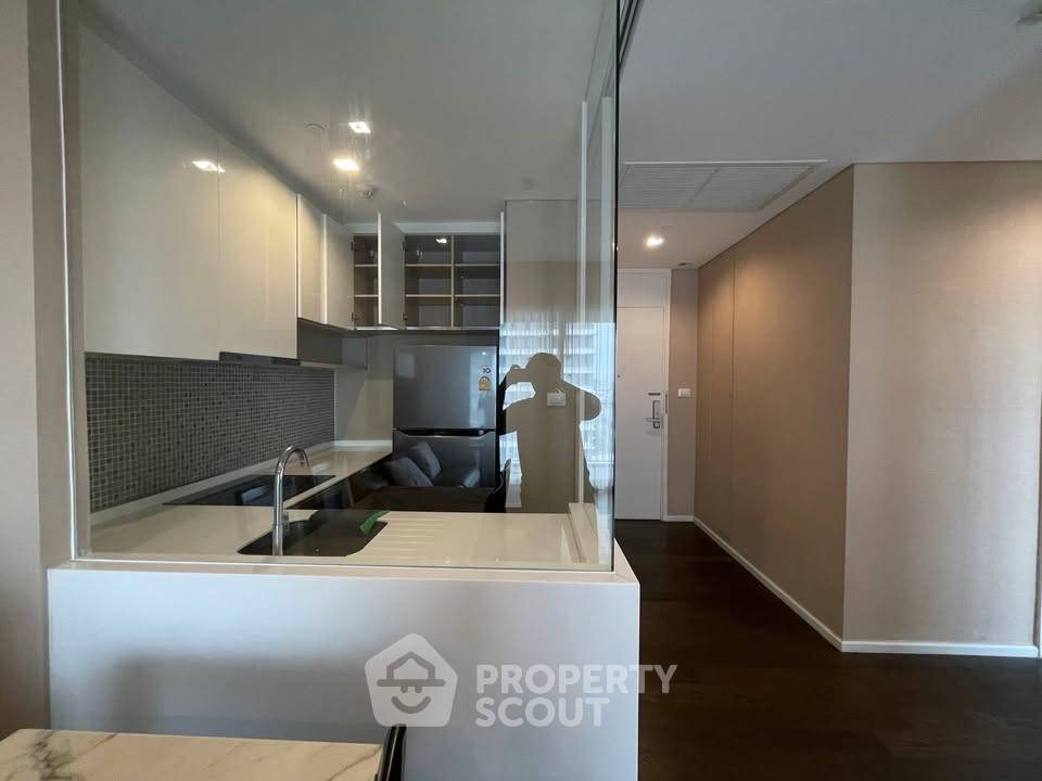 picture 2-BR Condo at The Saint Residences near MRT Phahon Yothin (ID 2961016) - 10/13