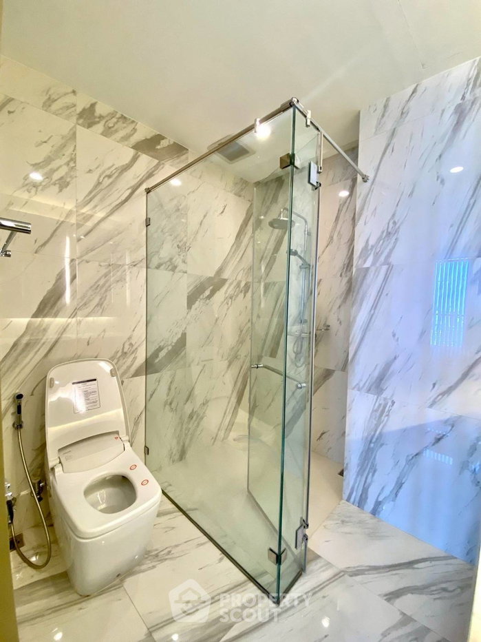 picture 1-BR Condo at Noble Ploenchit near BTS Phloen Chit (ID 2389374) - 9/9