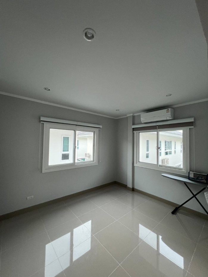 รูป ให้เช่า !! บ้านเดี่ยว 2 ชั้น หมู่บ้านปาล์มสปริงส์ พาร์ควิลล์ หาดใหญ่ 4 ห้องนอน 3 ห้องน้ำ บ้านสวยเฟอร์ครบ พร้อมเข้าอยู่ - รูปที่ 6/30