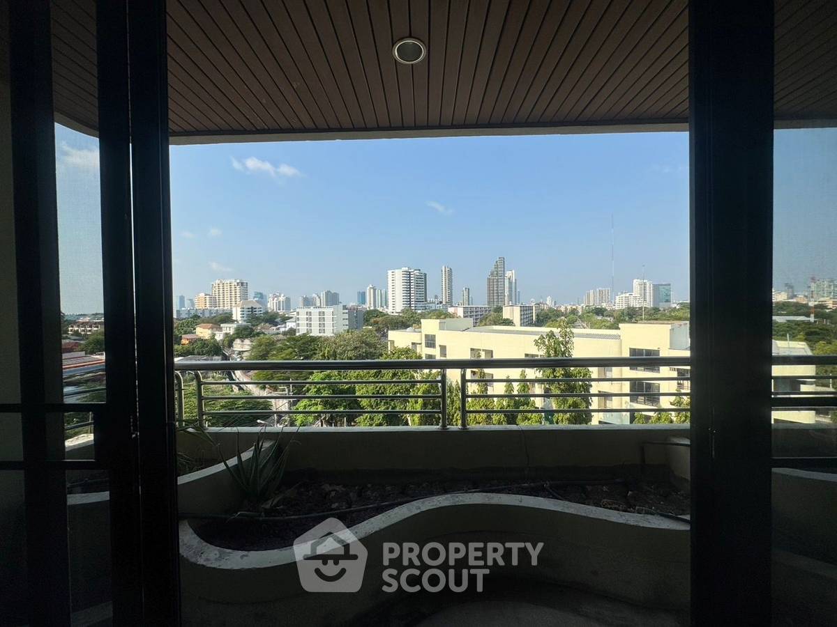รูป คอนโด 2-ห้องนอน ที่ สุพรีม วิลล์ คอนโดมิเนียม ใกล้ MRT คลองเตย (ID 1517023) - รูปที่ 5/5