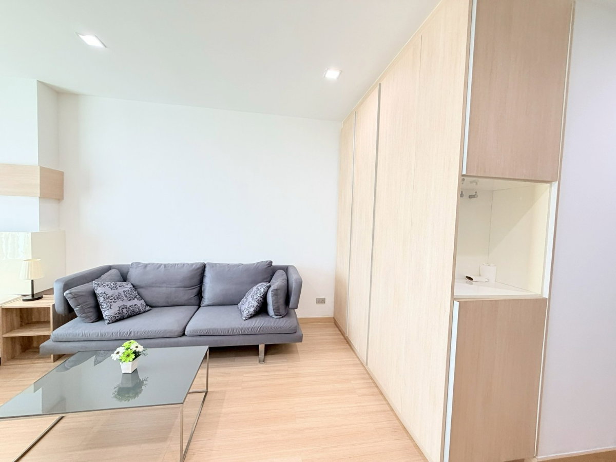 รูป ให้เช่า คอนโดใจกลางเมือง ใกล้ BTS พระโขนง | Sky Walk Residence | ตกแต่งพร้อมเข้าอยู่ ใกล้ Emporium และ ทางด่วน 2 สาย - รูปที่ 6/10