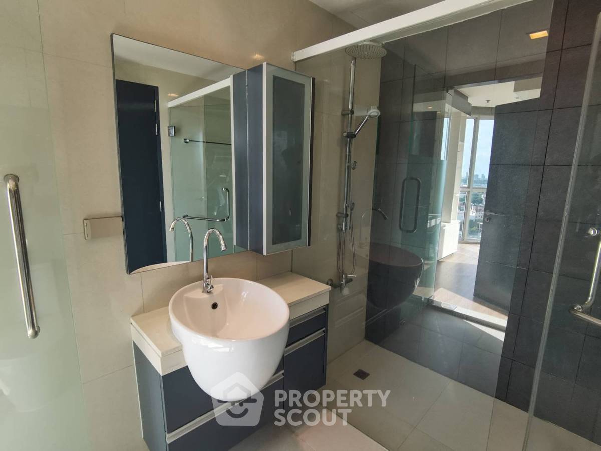 picture 1-BR Condo at Sky Walk Residences near BTS Phra Khanong (ID 514543) - 13/13
