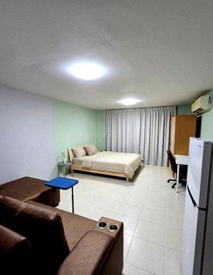 Condos for sale : CHAMP ELYSEES TIWANON 650,000 D Building 5th floor