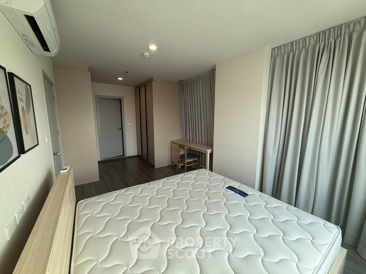 picture 2-BR Condo at Ideo Chula Samyan near MRT Sam Yan (ID 2160956) - 5/8