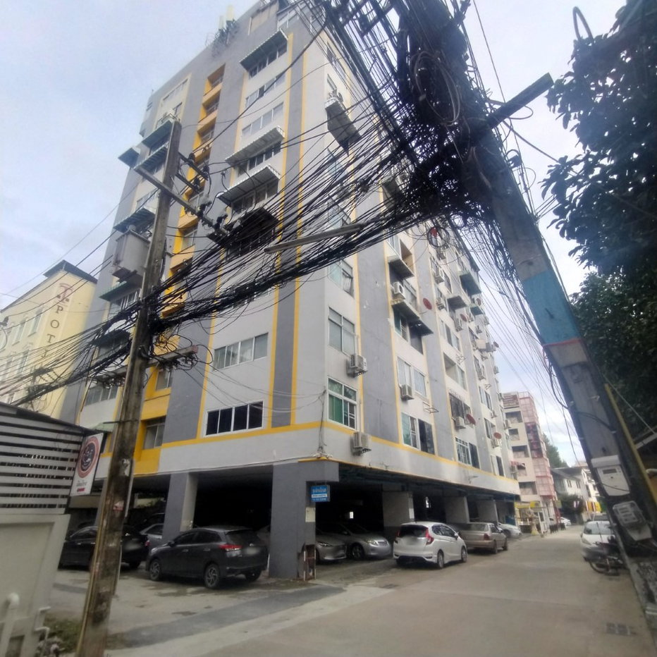 picture Rooks-condotel for rent 300 m From Suandok Hospital - 8/9