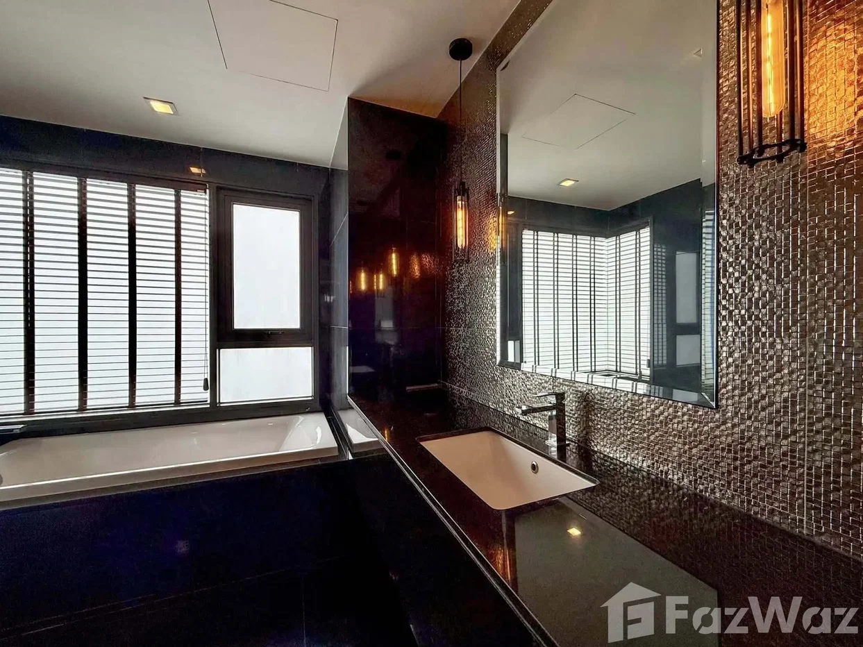 picture 2BD 2BR at RHYTHM 36-38 6420294 - 17/19