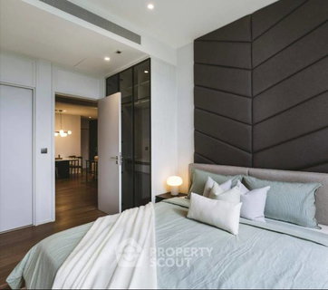 รูปภาพ 2-BR Condo at Muniq Langsuan near BTS Ratchadamri (ID 2960283)