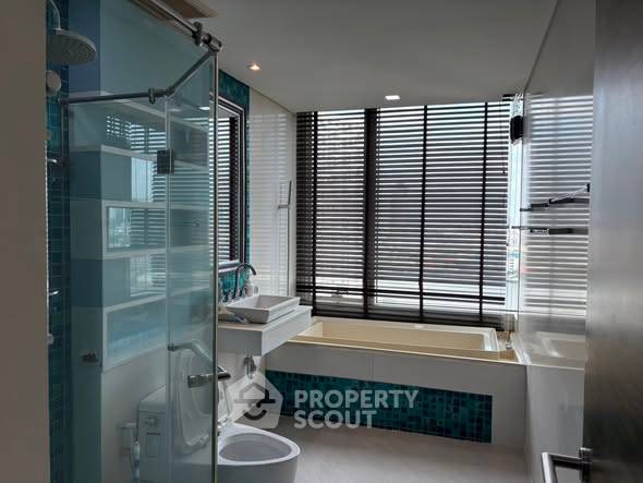 picture 3-BR Condo at Watermark Chaophraya near BTS Krung Thon Buri (ID 2961886) - 2/15