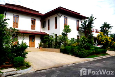 Houses for sale Muang Phuket Phuket : 5-Bedroom, 5.5-Bathroom Pool Home in Prangthong 3 5634796