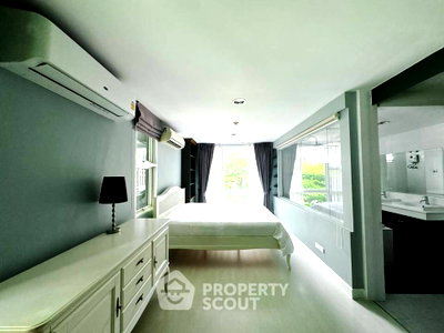 Condos for rent BTS Ekkamai : 1-BR Condo at D 65 Condominium near BTS Ekkamai (ID 2961651)