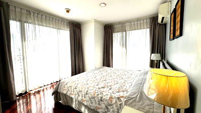 Condos for rent : For rent condo Richmond Palace Sukhumvit 43 (SaengMukda) 🛏️ 3 Bed 🛁 3 Bath (bathtub included) 🛋️ Large living room + kitchen 3 balconies  164 sq.m. 
