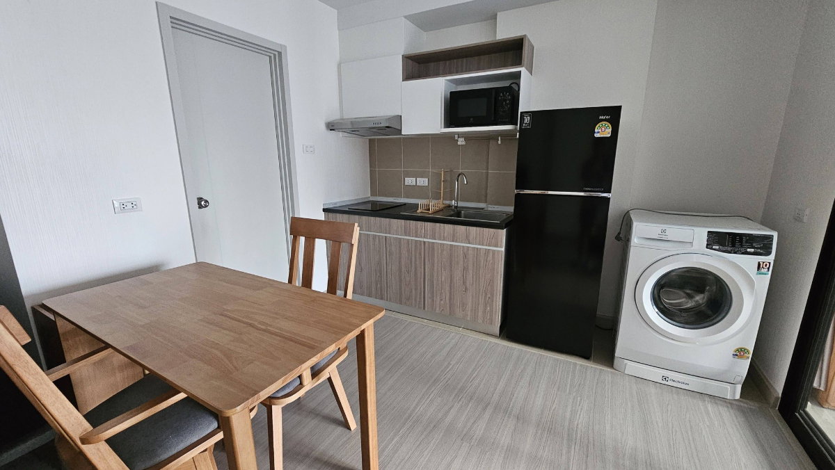 picture 1 Bed plus Condo for rent near BTS Bearing - 3/8