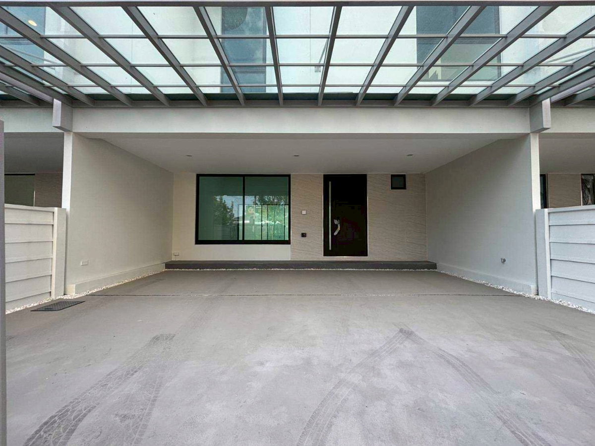 รูป LTHC15645 - Luxury Townhome for Sale Rama 3 | Modern 4-Storey Residence | Yannawa | 15.9 MB  - รูปที่ 6/8