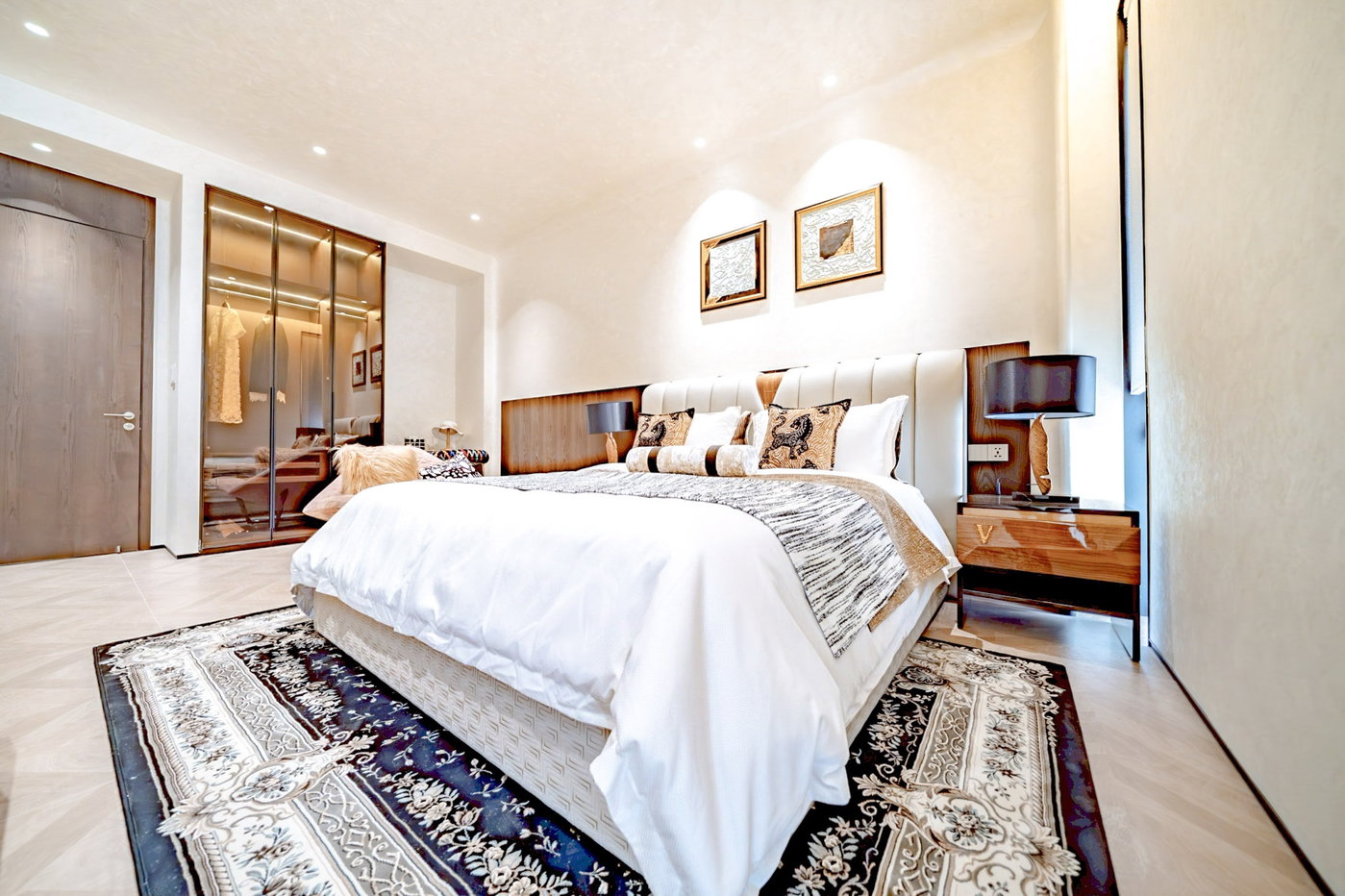 รูป Huay Yai East Pattaya Luxury 3 Storey Villa for Sale - รูปที่ 17/30