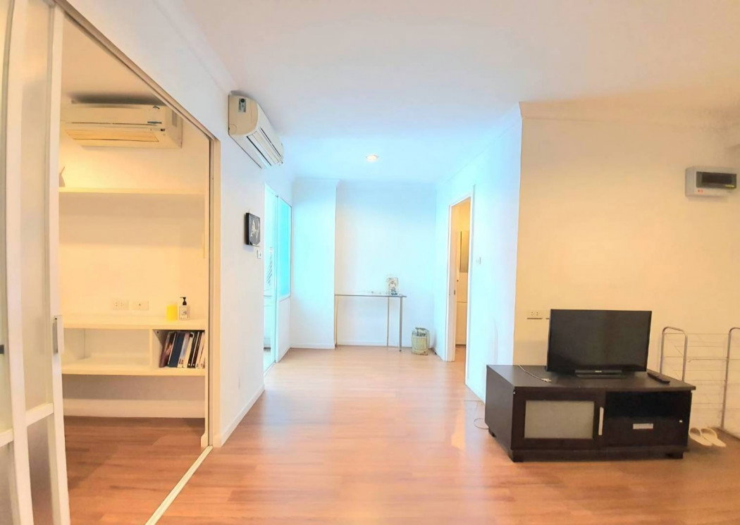 รูป เช่าด่วน!!! คอนโด Lumpini Suite Pinklao (ลุมพินี สวีท ปิ่นเกล้า) 35 ตร.ม.  1 ห้องนอน วิวรถไฟฟ้า ห้องพร้อมอยู่ - รูปที่ 4/7