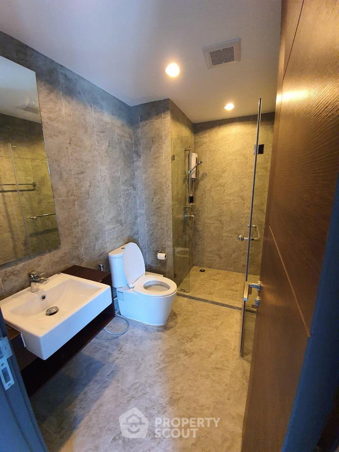 รูป คอนโด 3-ห้องนอน ที่ ซี เอกมัย ใกล้ ARL รามคำแหง (ID 2417114) - รูปที่ 14/28
