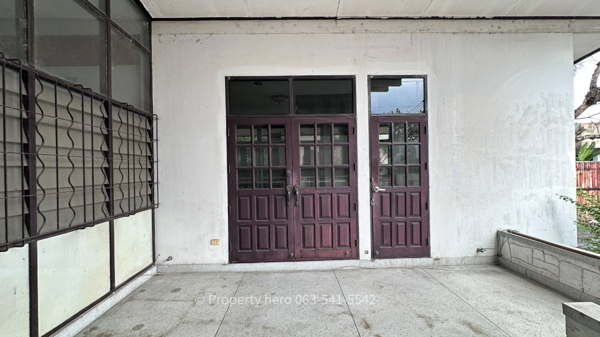 picture House for Rent + Large Land Plot in the Heart of Inthamara 67,000 THB/month - 25/36