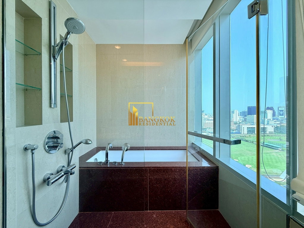 picture 185 Rajadamri | Spacious Luxury Condo in Desirable Location - BR6917CD - 16/53