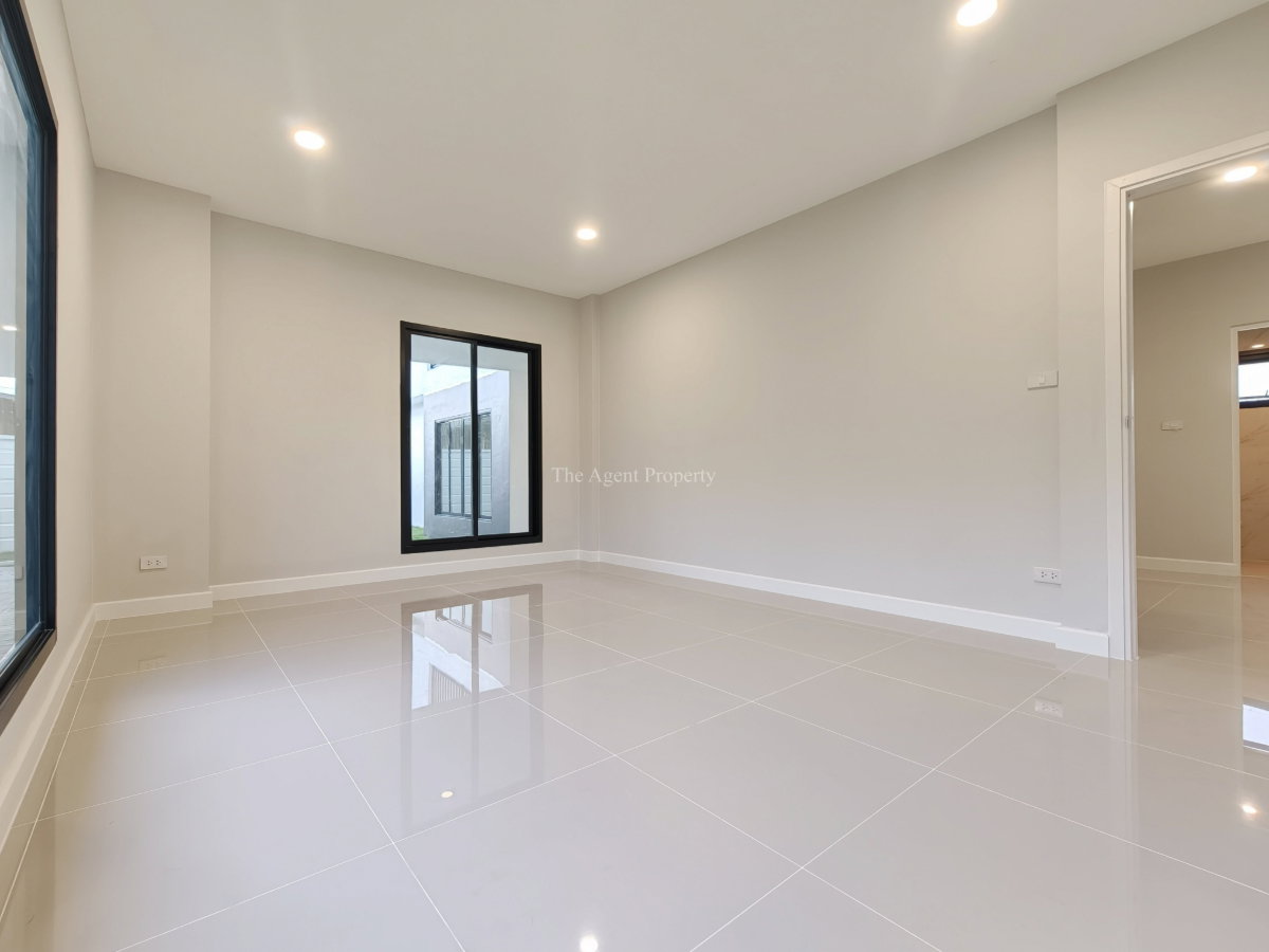 รูป ขายบ้านรีโนเวทใหม่ นันทวัน วงแหวน-รัตนาธิเบศร์ หลังริม เนื้อที่ 108.5 ตร.ว. หลังริม 5 นอน 5 น้ำ โครงการคุณภาพ Land & Houses บางใหญ่ ลดทันที 1 ล้านบาท - รูปที่ 15/46