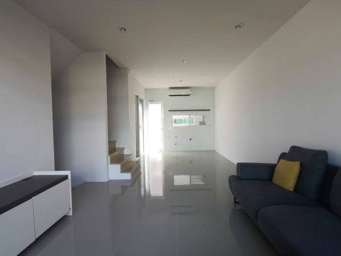 ขายทาวน์โฮม 3 ห้องนอน 23.5 ตร.ว. ซิตี้เซนส์ พรีเว่ พระราม 2 - ท่าข้าม