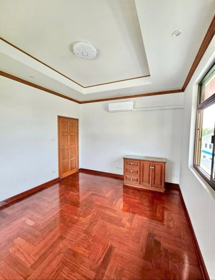 รูป ให้เช่าบ้านเดี่ยว3 ชั้น ลาดพร้าว 93  - รูปที่ 9/18