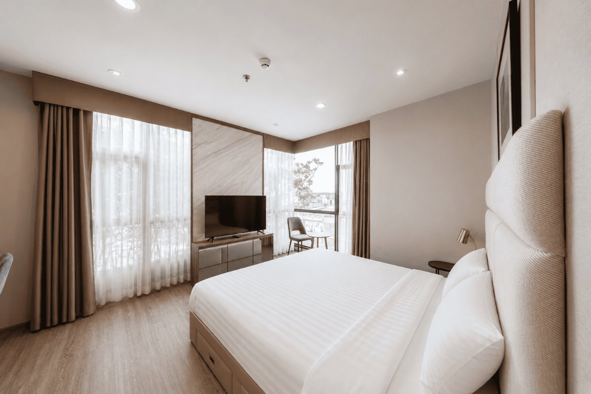 picture Best-Value 2BR Corner Condo in Ekkamai, 30.89% Below Market - U6151816 - 6/15