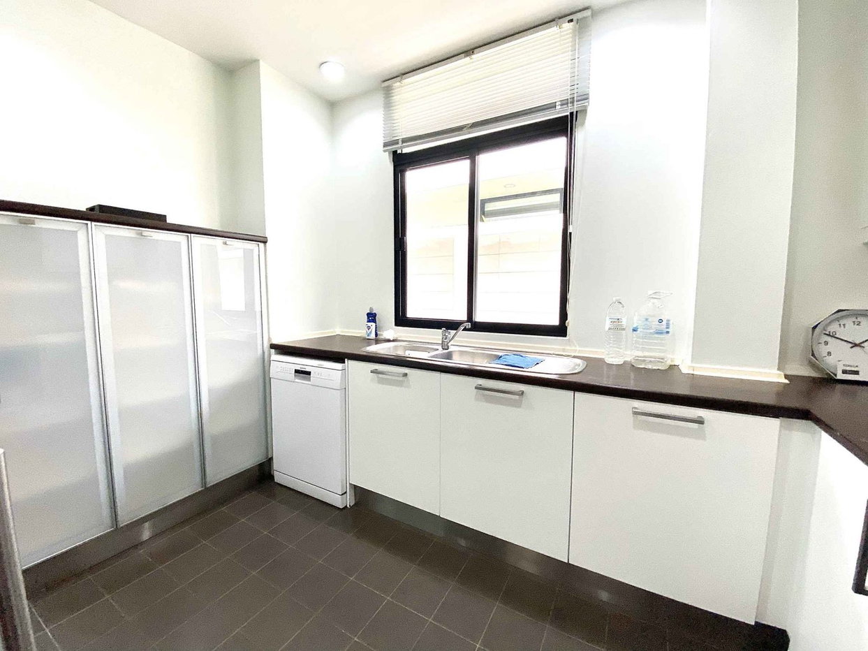 รูป LTHC15591 – Luxury House for Rent Thonglor | Spacious Private Residence | Near BTS Thonglor | 180,000 THB | บ้านหรูให้เช่า ทองหล่อ พื้นที่กว้าง ใกล้ BTS ทองหล่อ - รูปที่ 8/10