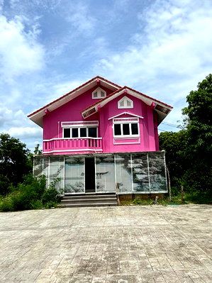 บ้านเดี่ยว เมืองนครราชสีมา โคราช : บ้านเดี่ยว 2 ชั้น บนที่ดินเนื้อที่ 1-0-11.0 ไร่  อ. เมือง จ. นครราชสีมา (ติดต่อ ปิยะพันธ์)