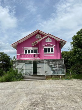 บ้านเดี่ยว 2 ชั้น บนที่ดินเนื้อที่ 1-0-11.0 ไร่  อ. เมือง จ. นครราชสีมา (ติดต่อ ปิยะพันธ์)