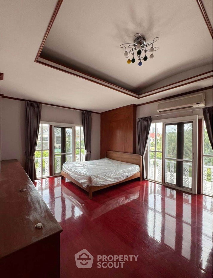รูป บ้าน 4-ห้องนอน ใกล้ ลาซาล (ID 2965354) - รูปที่ 16/19