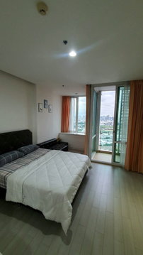 TC Green พระราม 9 | ชั้น 32 วิวสระว่ายน้ำ | ตรงข้าม MRT รฟม. | 12,000 บาท/เดือน