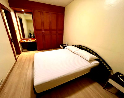 เช่าคอนโด รร.นานาชาติโชรส์เบอรี่  : (BB129) Condo Baan Sathorn Chaophraya for rent with bathtub and full furnished and river view พร้อมอยู่