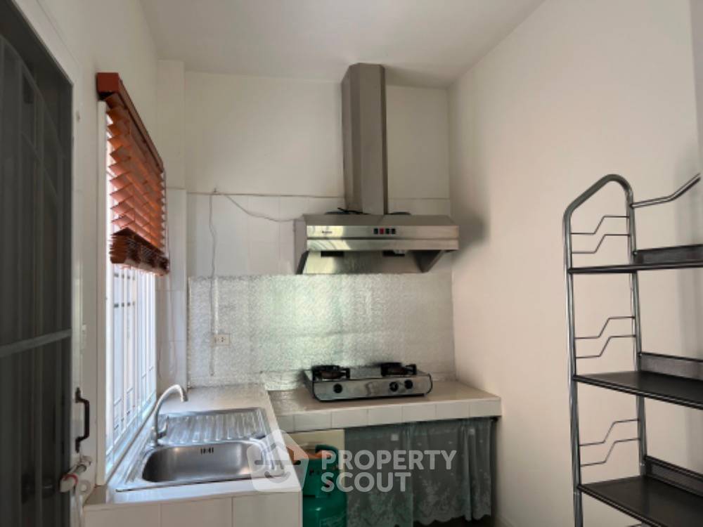 รูป บ้าน 3-ห้องนอน ใน สุรศักดิ์ (ID 1442725) - รูปที่ 3/5